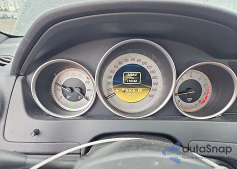 2012 Mercedes-Benz C 300 4Matic из США, поврежденный, VIN WDDGF8BB6CR194663